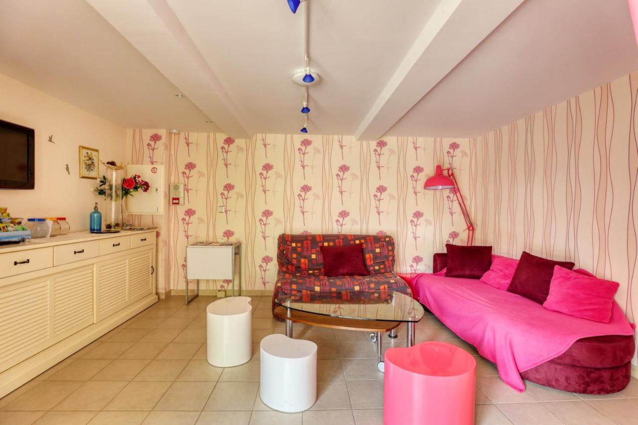 Maison Spacieuse Avec Jardin Pres De Le Bouffay Commes Esterno foto